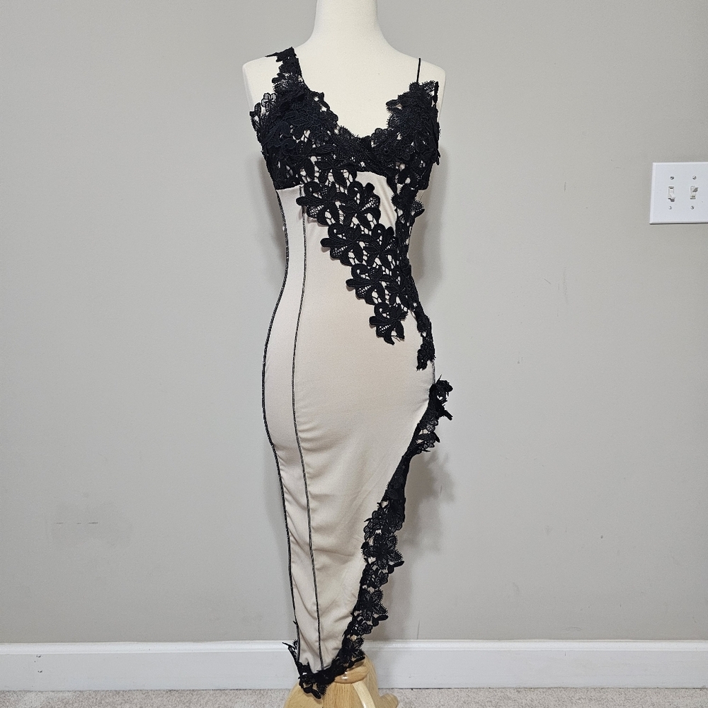 ​Y2K Fairy Grunge Beige Black Lace Asymmetrical Dress One Shoulder Vampy M